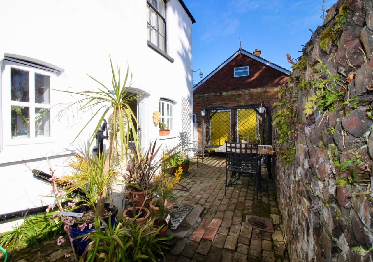 The Cottage At Barkwith House Leiston Exterior photo